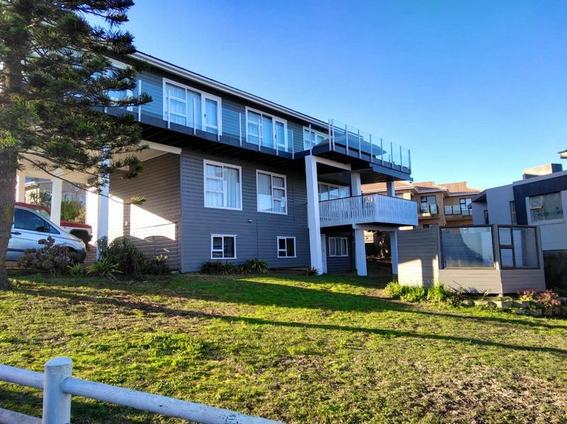 6 Bedroom Property for Sale in Reebok Western Cape